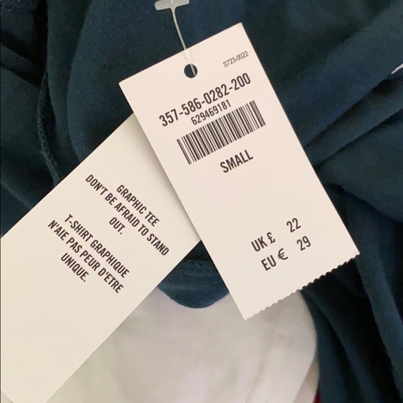 Navy Blue Hollister Graphic Tee with Hood - Picture 4 of 5